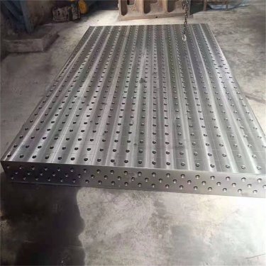 三（sān）維焊接平台如何養（yǎng）護工作台麵